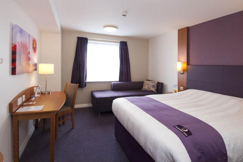 Premier Inn London Hayes, Heathrow Hayes  Eksteriør bilde