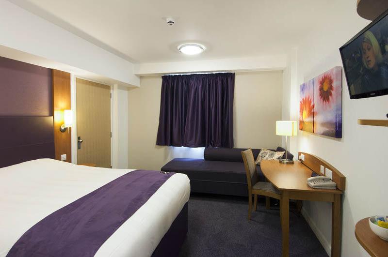 Premier Inn London Hayes, Heathrow Hayes  Eksteriør bilde